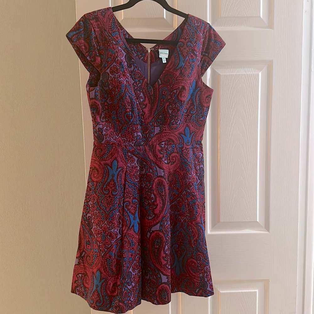 Plenty Dresses by Tracy Reese. Size 6. 98% Cotton. 2% Spandex. Soft Liner.